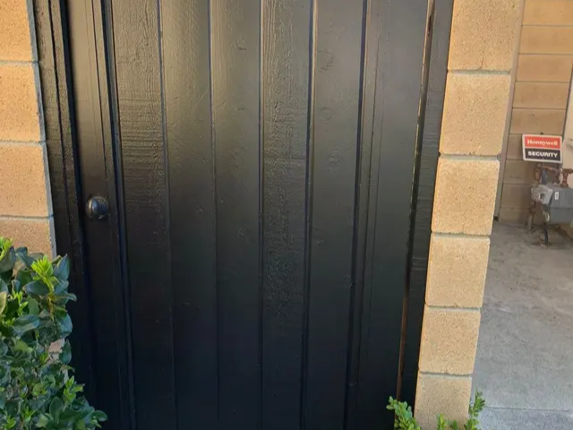 Doorcropped